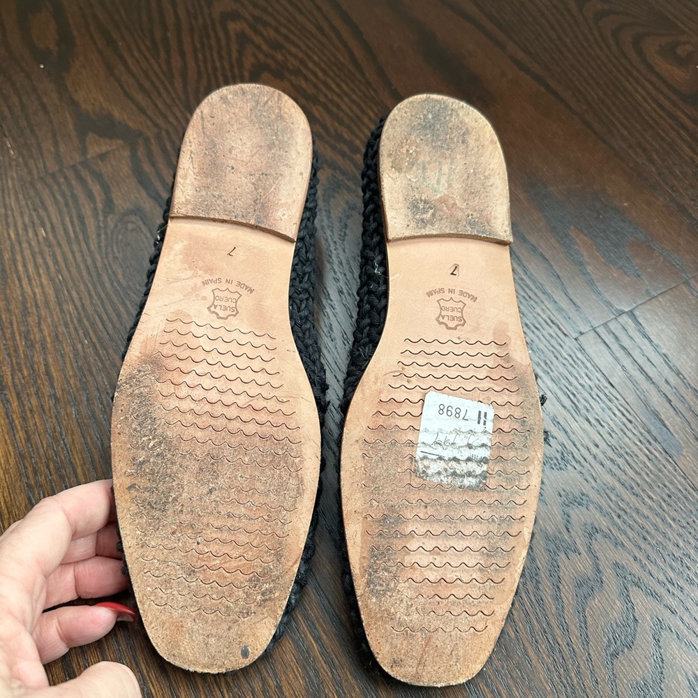 Andre Assous crochet flat - Picture 3 of 5